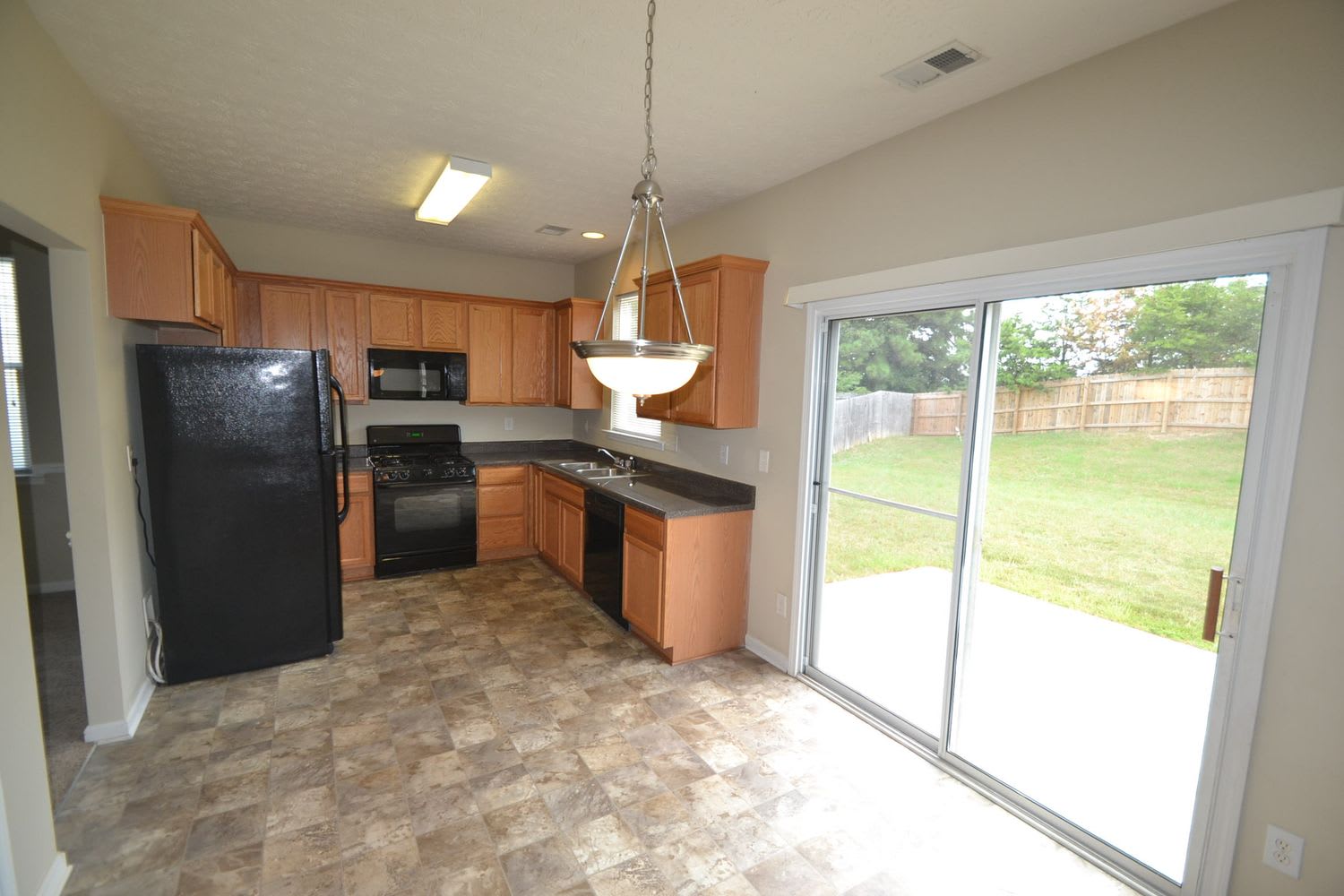 250 Silver Arrow Cir photo 3