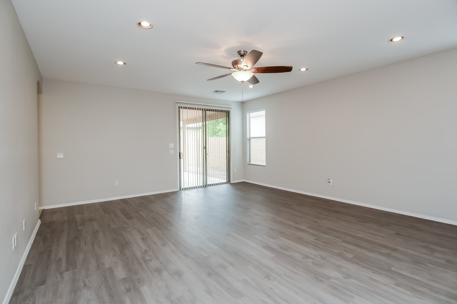 3185 W Dancer Ln photo 4
