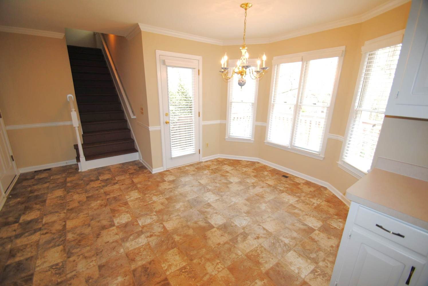 1447 Brown Ridge Ln photo 3