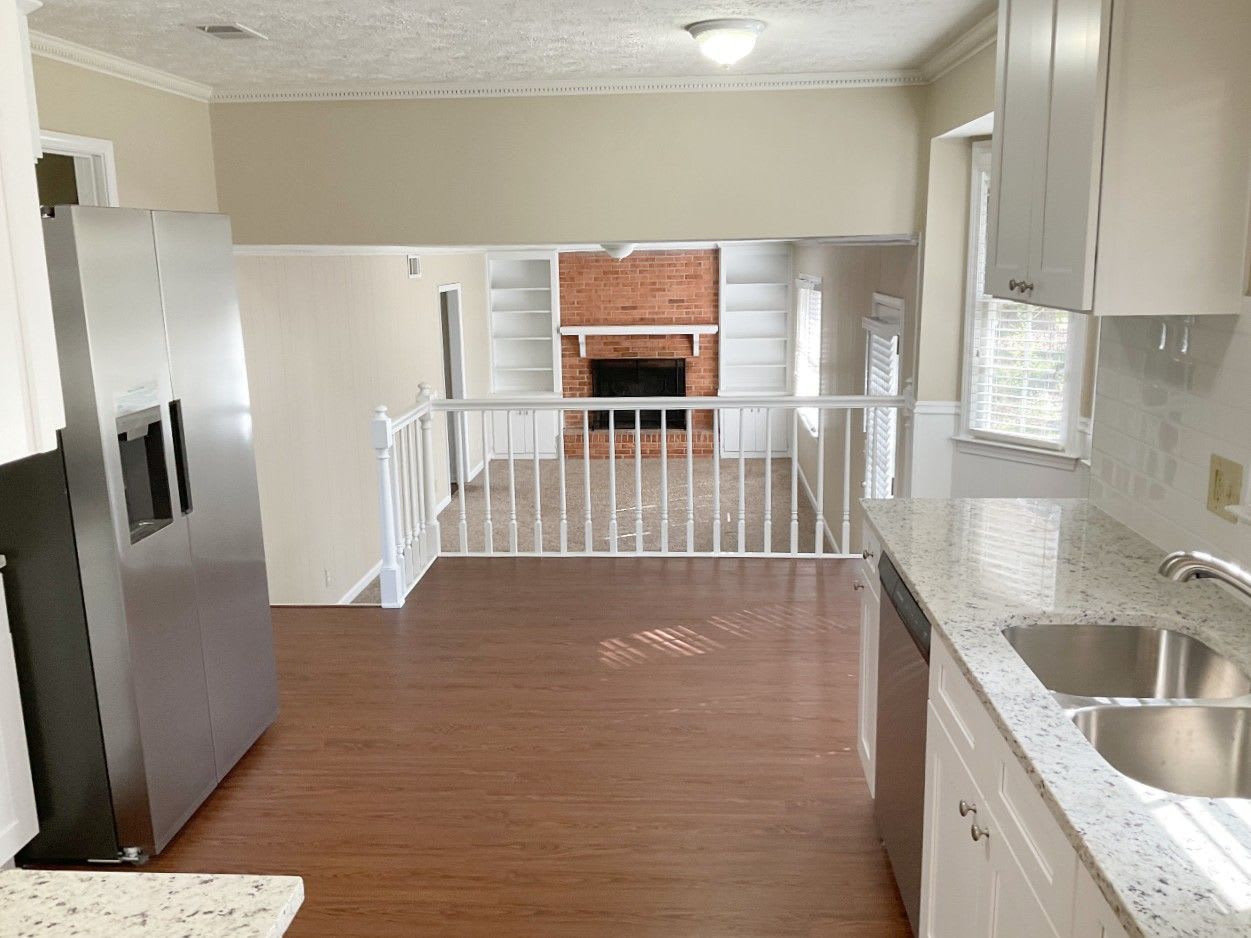 3993 Sugar Valley Dr SE photo 4