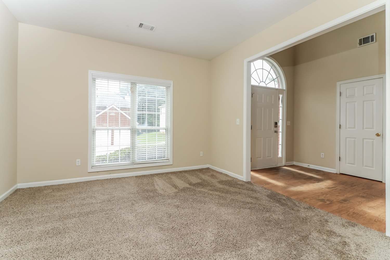 3740 Cranford Ct SW photo 5