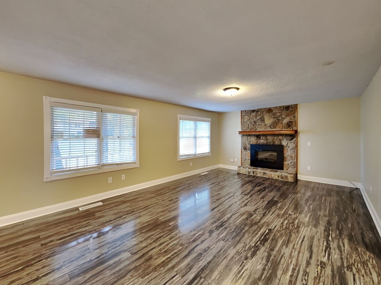 3788 Pine Brook Dr photo 4