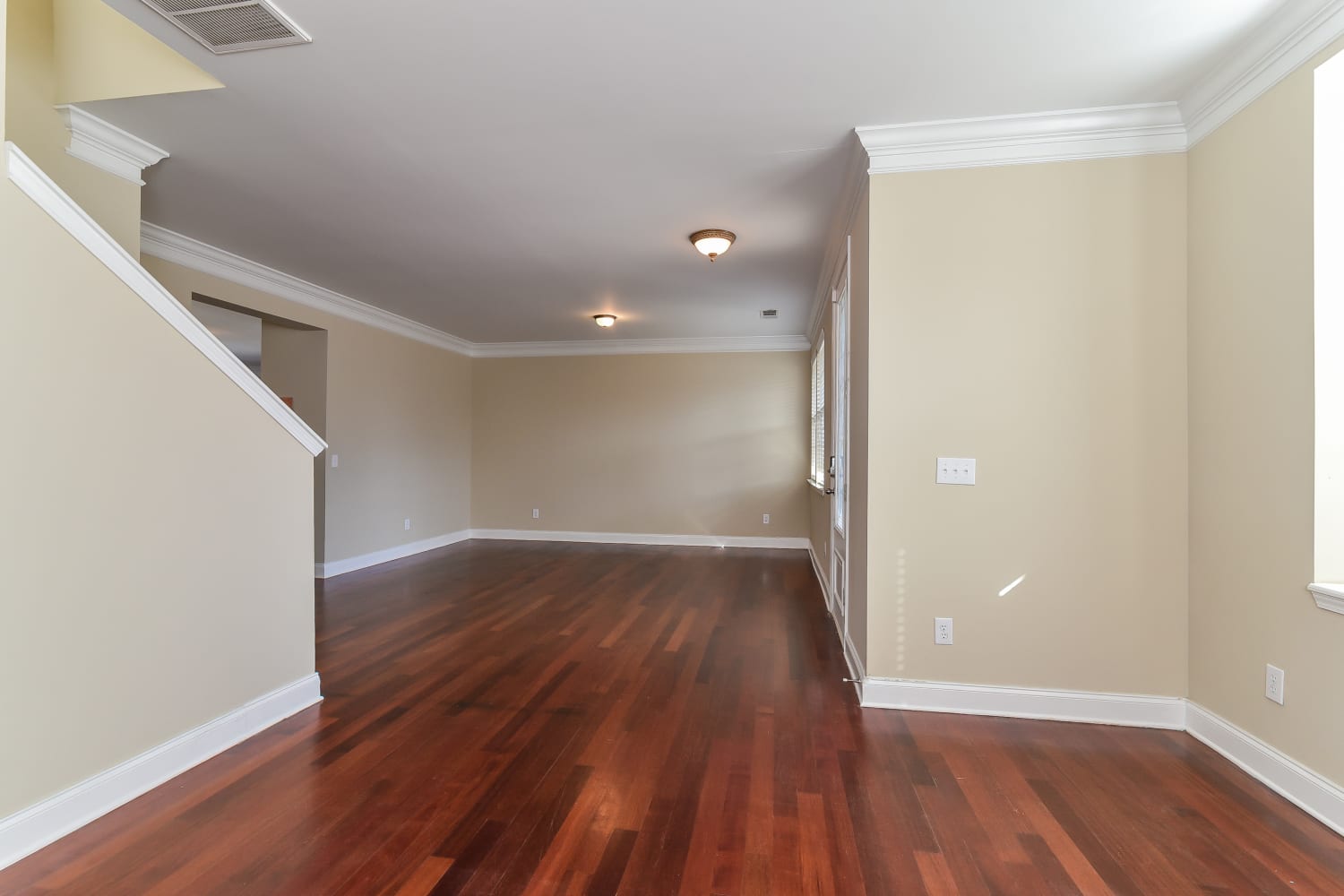 1243 Sparkling Cove Dr photo 4