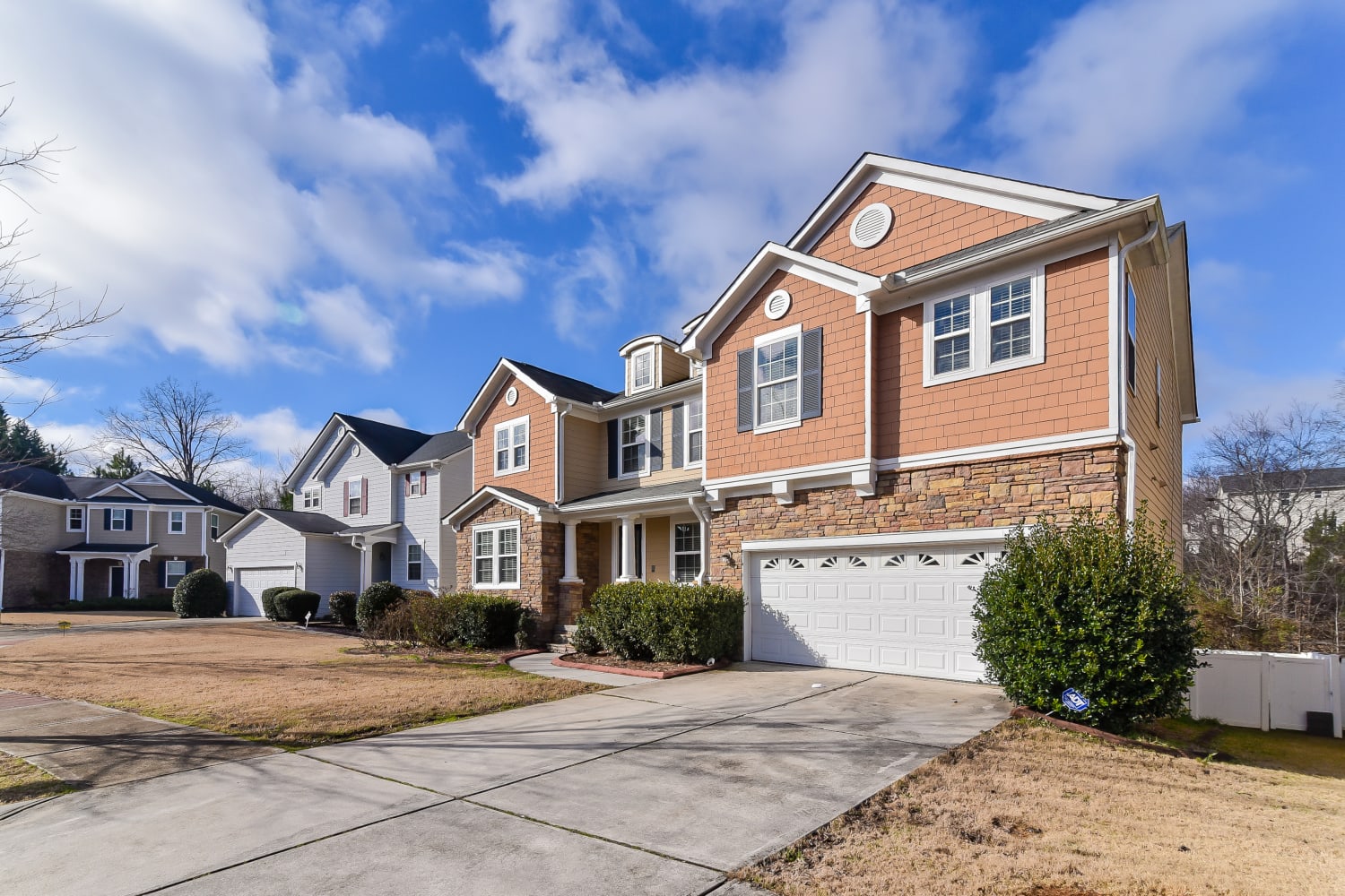 1243 Sparkling Cove Dr photo 2