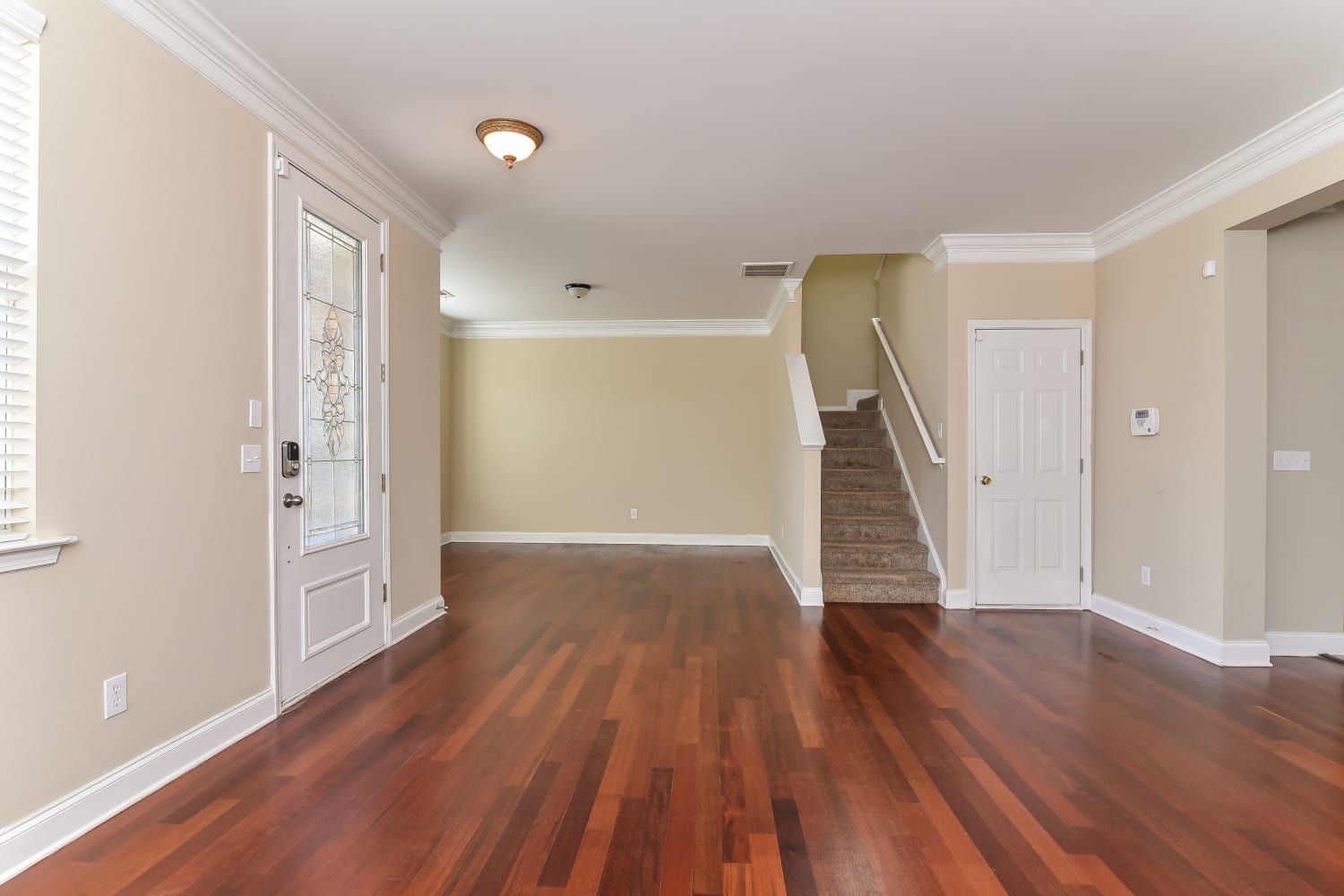 1243 Sparkling Cove Dr photo 3