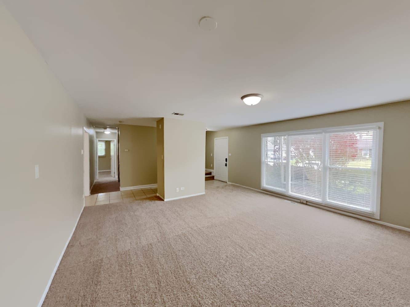 470 Westview St photo 4
