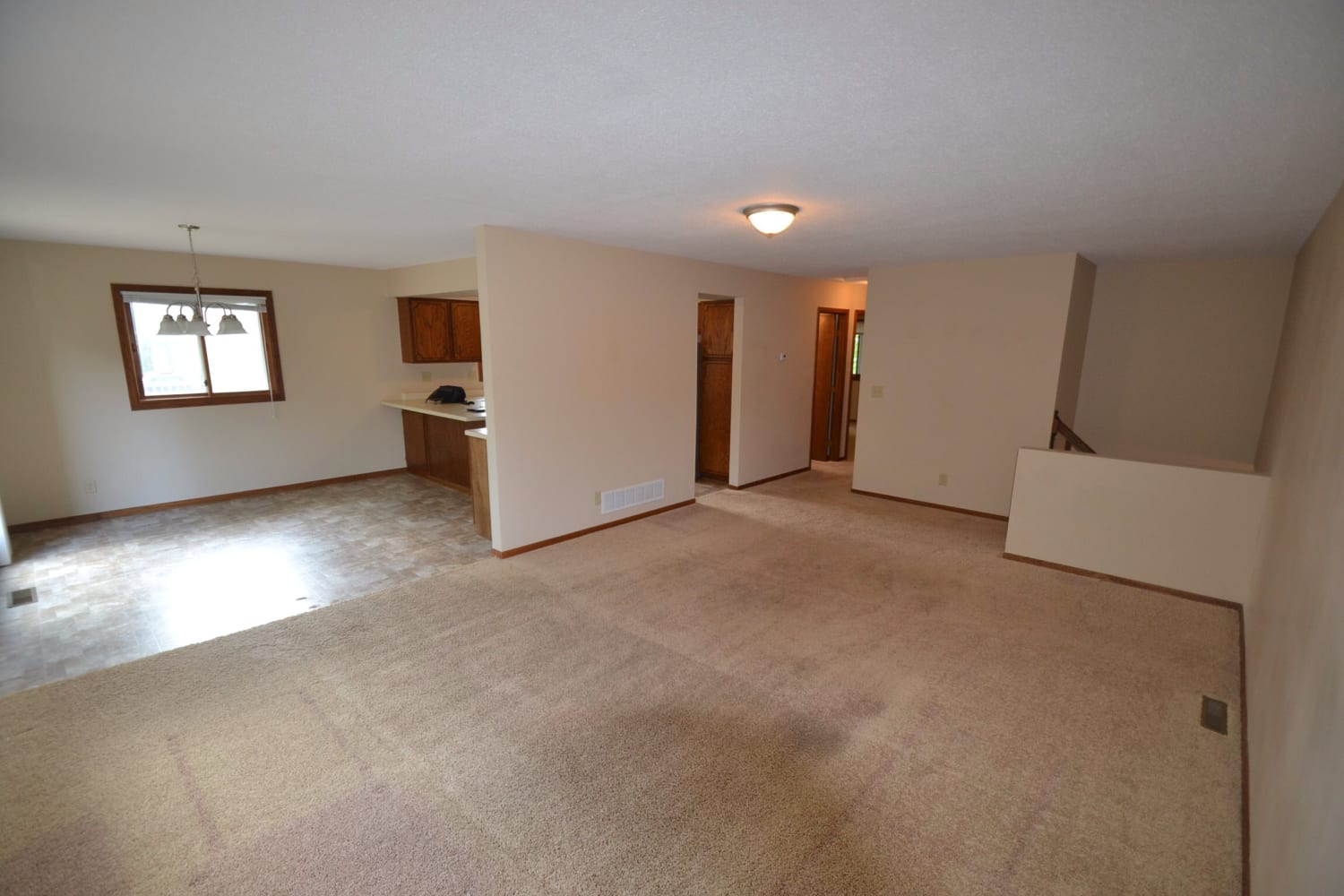 14120 Rosewood Ln N photo 3