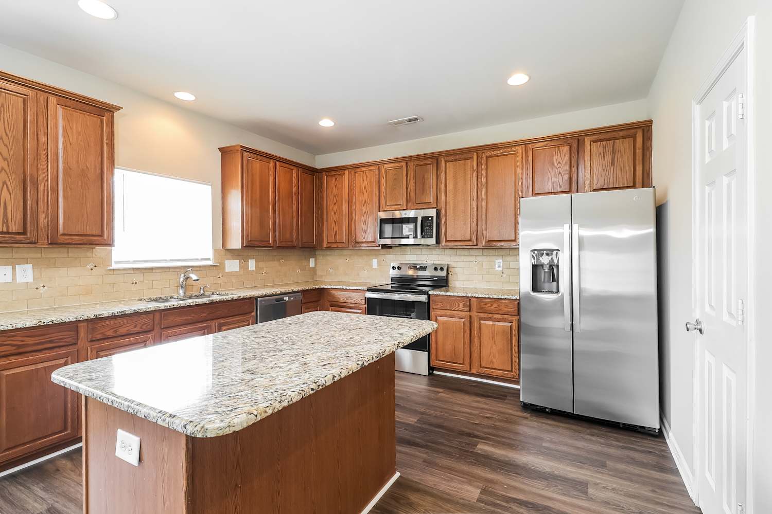 3517 Goldeneye Dr photo 5