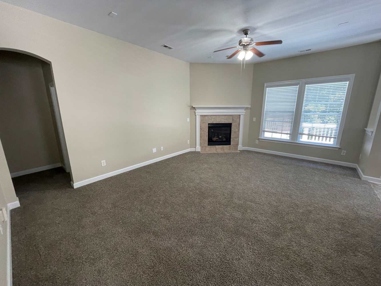 8629 Covedale Crossings Cir photo 3