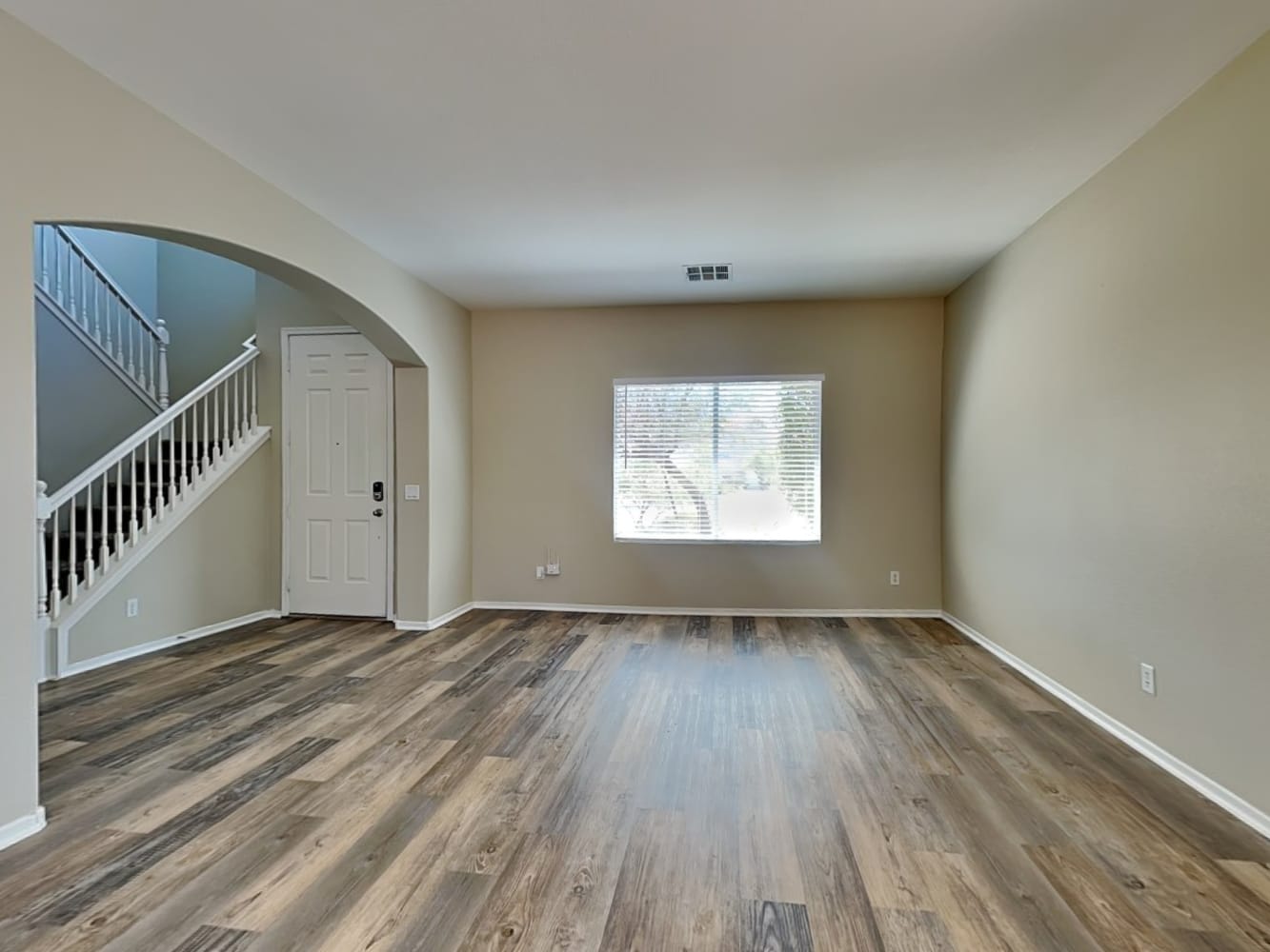 3814 Lillian Wood Ave photo 4