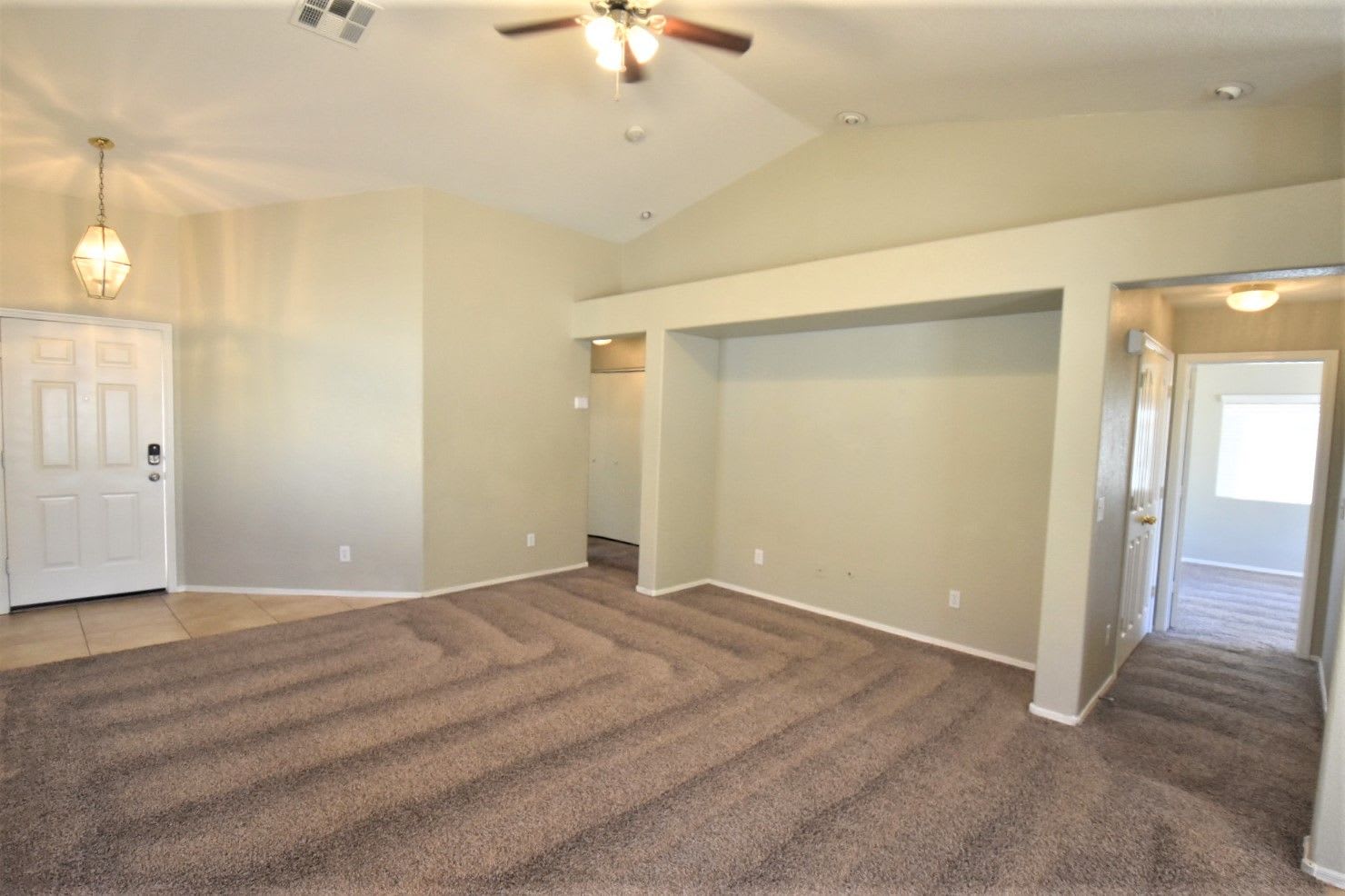 10436 W Granada Rd photo 2