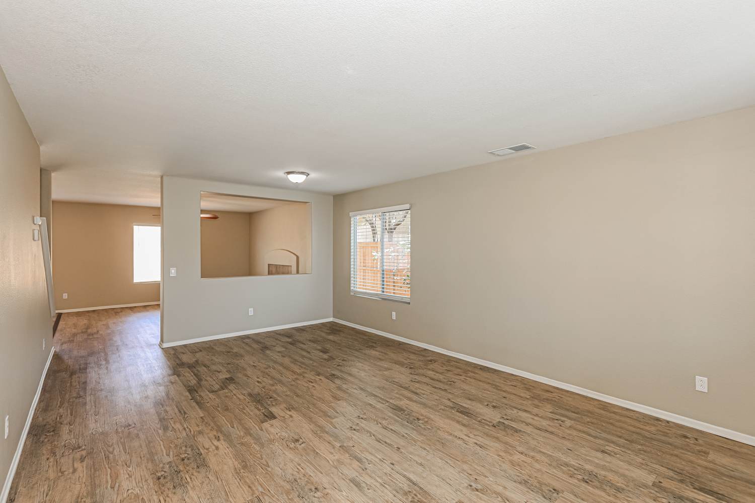23024 Teil Glen Rd photo 5