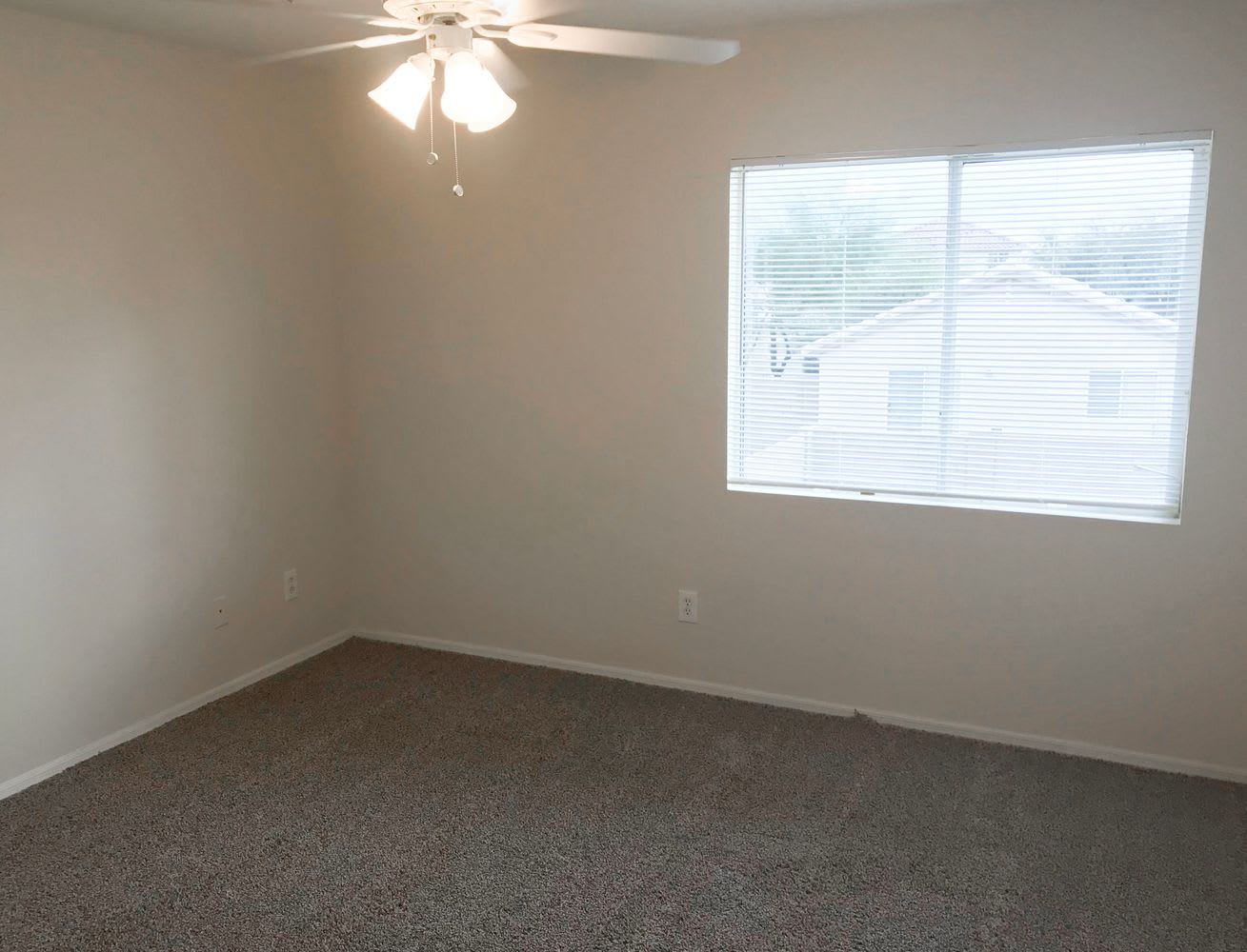 12833 W Paradise Dr photo 5