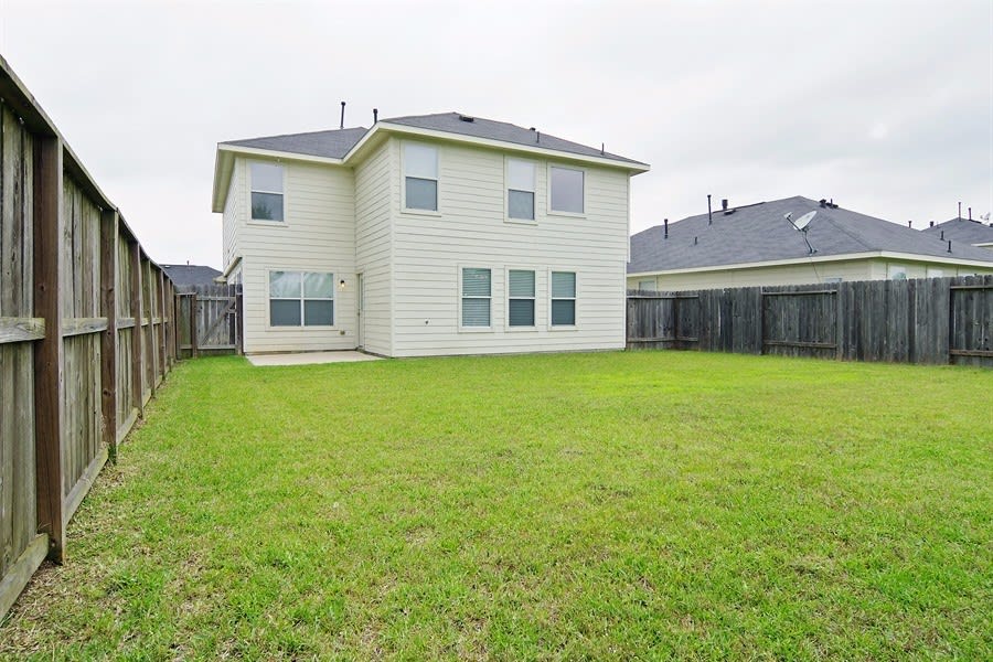 16114 Majestic Glen Ln photo 3