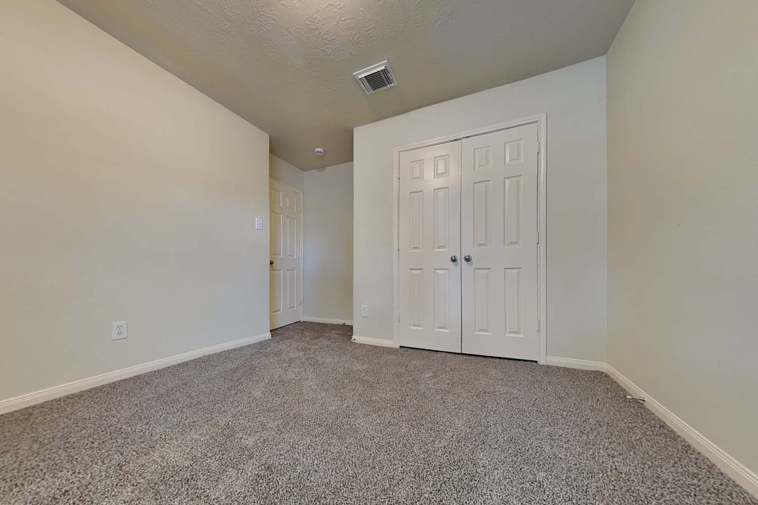 1014 Redcrest Springs Ct photo 3