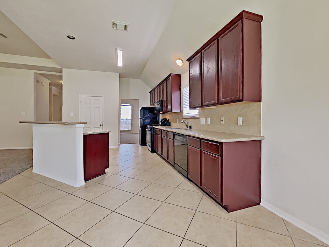 37 San Simeon Dr photo 4