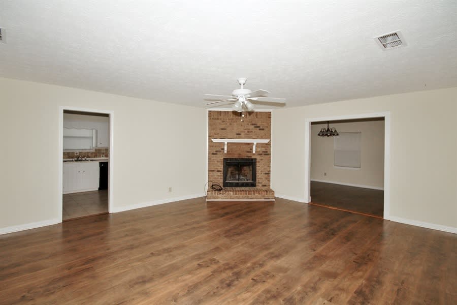 4292 Gravitt Pl photo 4