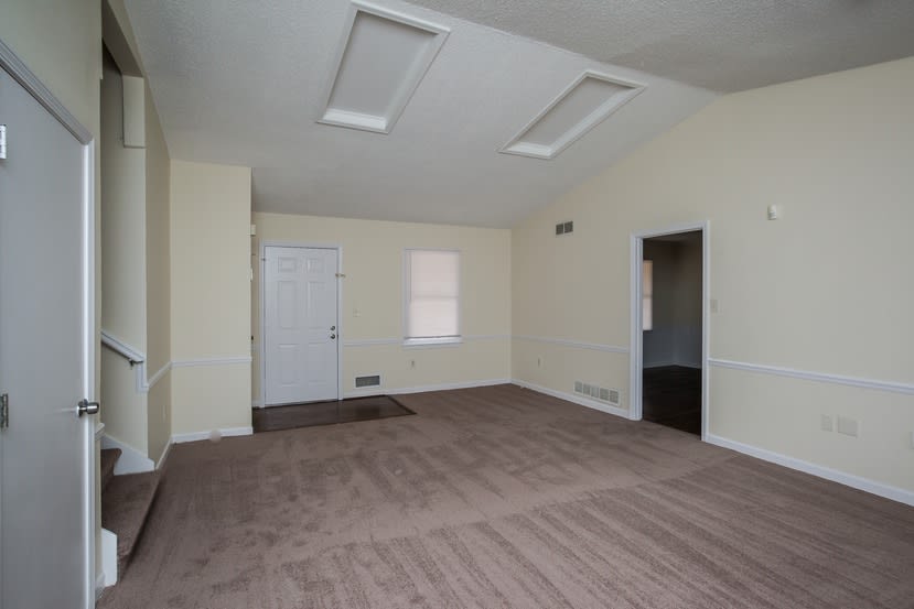 2251 Rock Creek Dr SW photo 3