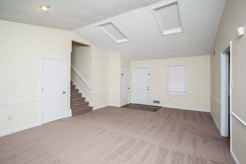 2251 Rock Creek Dr SW photo 4