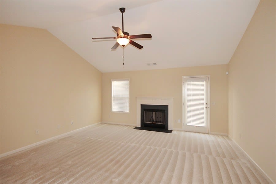 2136 Villa Spring Ter photo 2