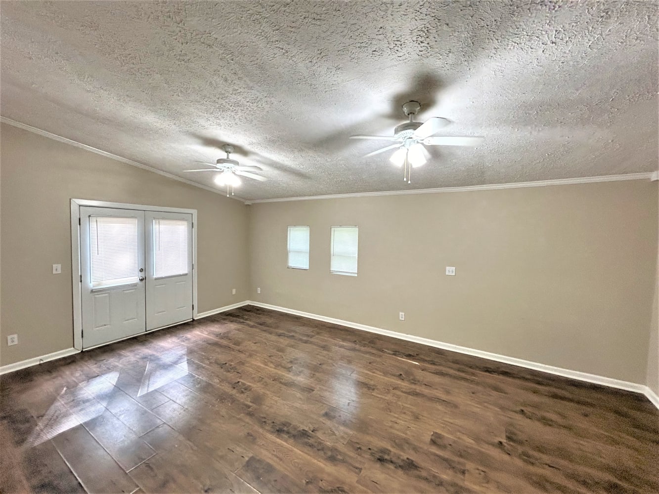 1830 Abercorn Way photo 5