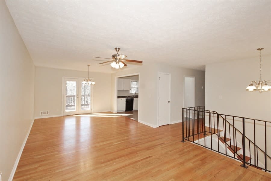 61 Winn Cir photo 2