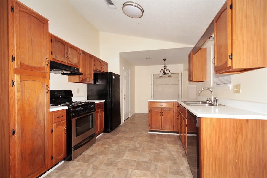 3041 Park Creek Ct photo 4