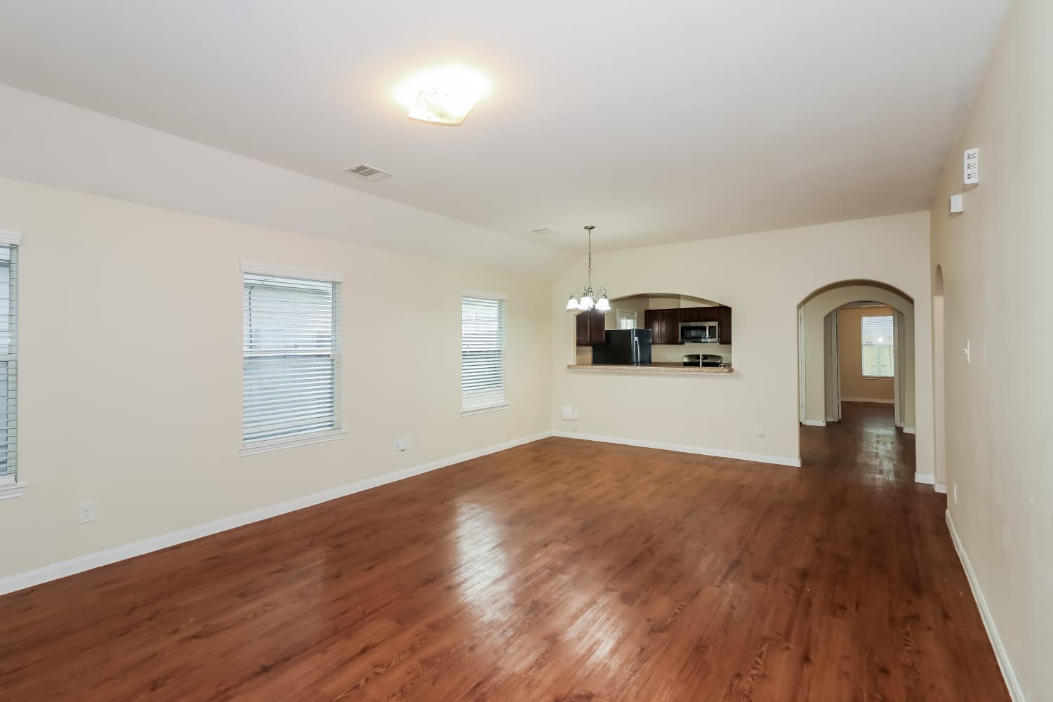 18802 Dennington Dr photo 5