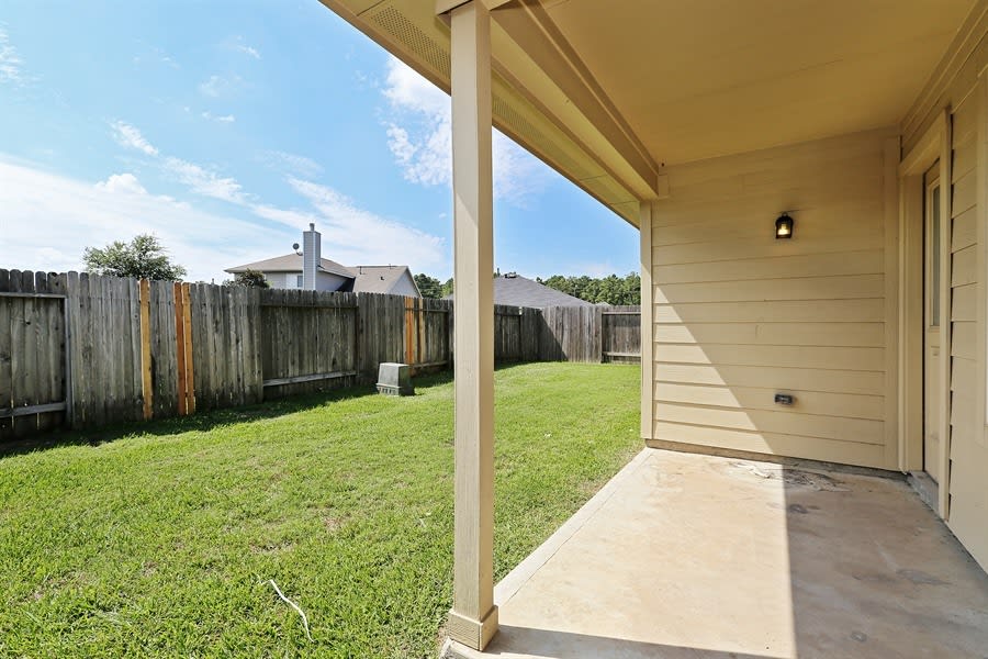 914 Doubletree Glen Dr photo 3