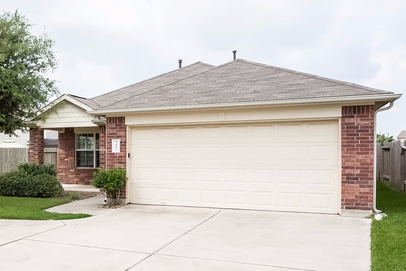 5802 Le Carpe Plantation Ct photo 2