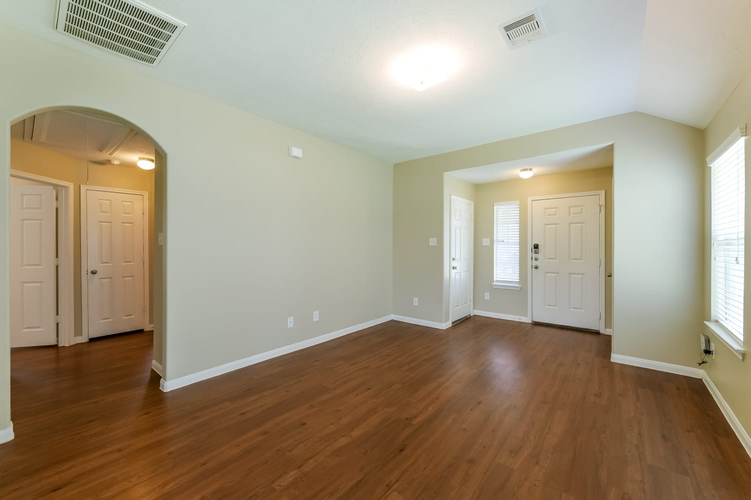 12022 Gregory Crossing Way photo 5