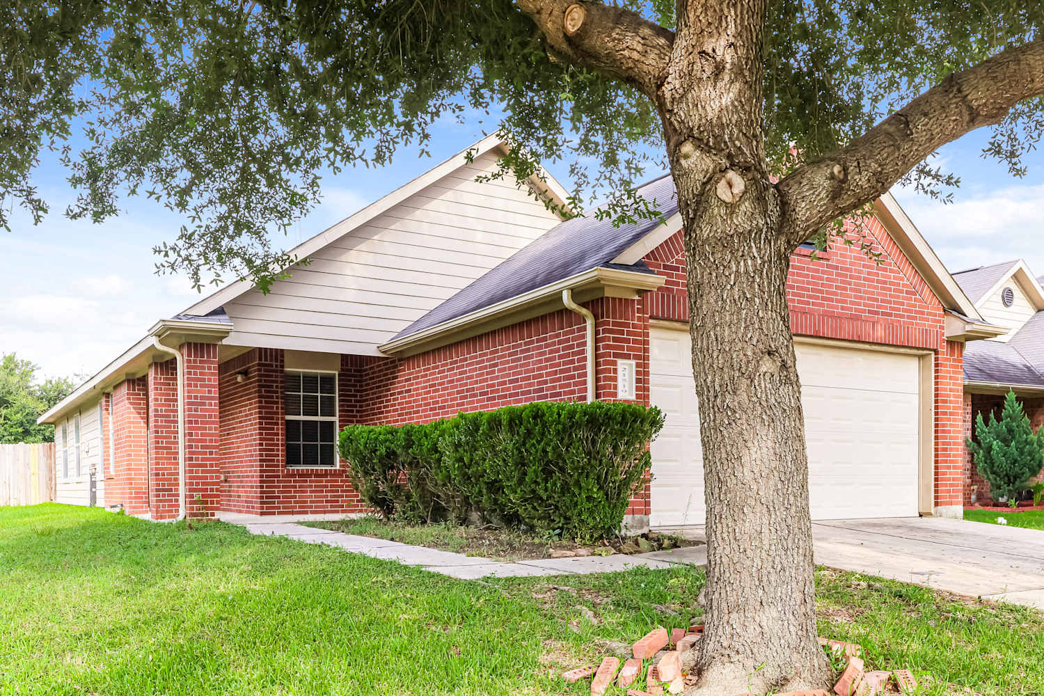 21519 Ornella Cir photo 3