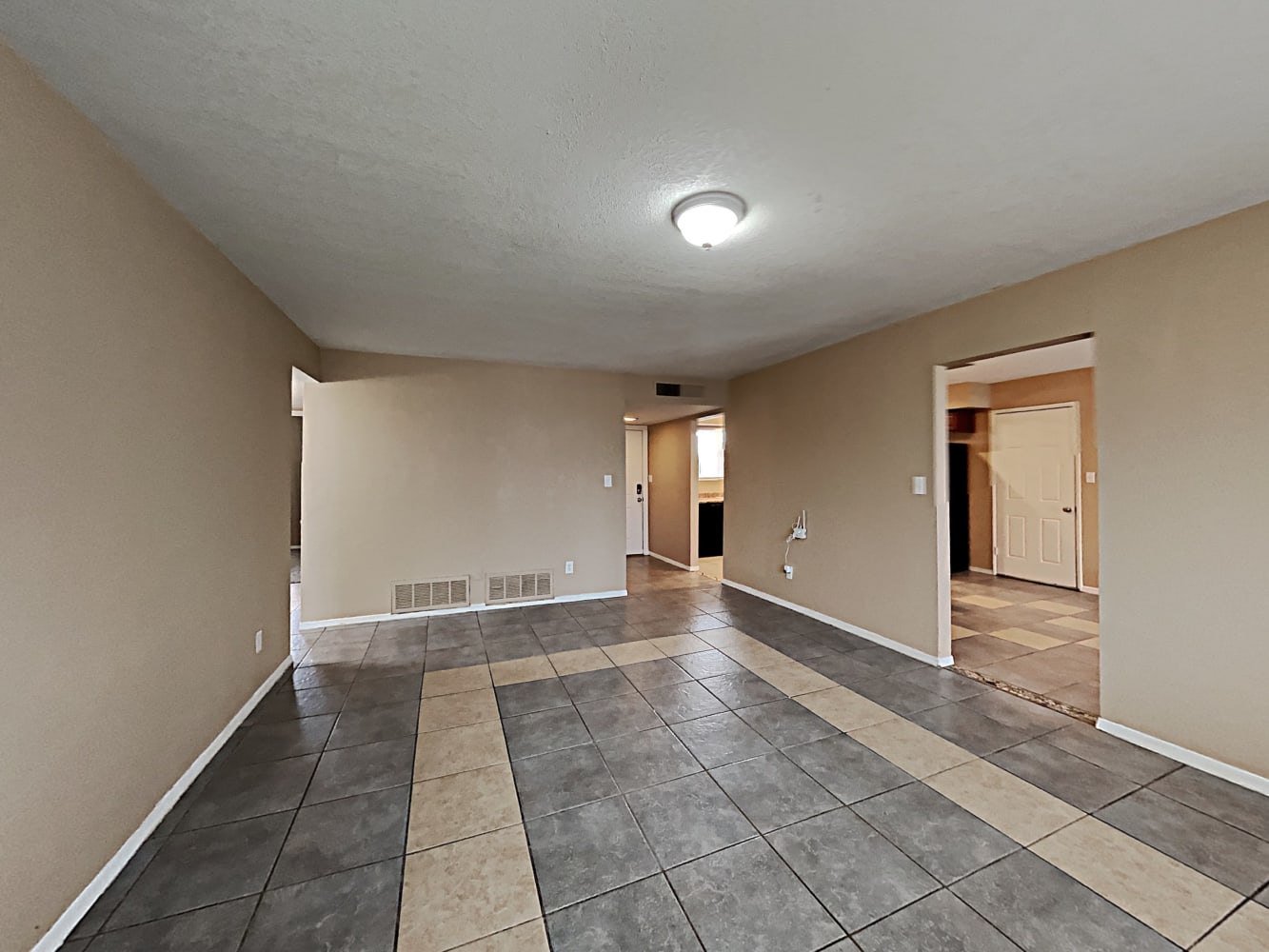 3556 W Seldon Ln photo 3