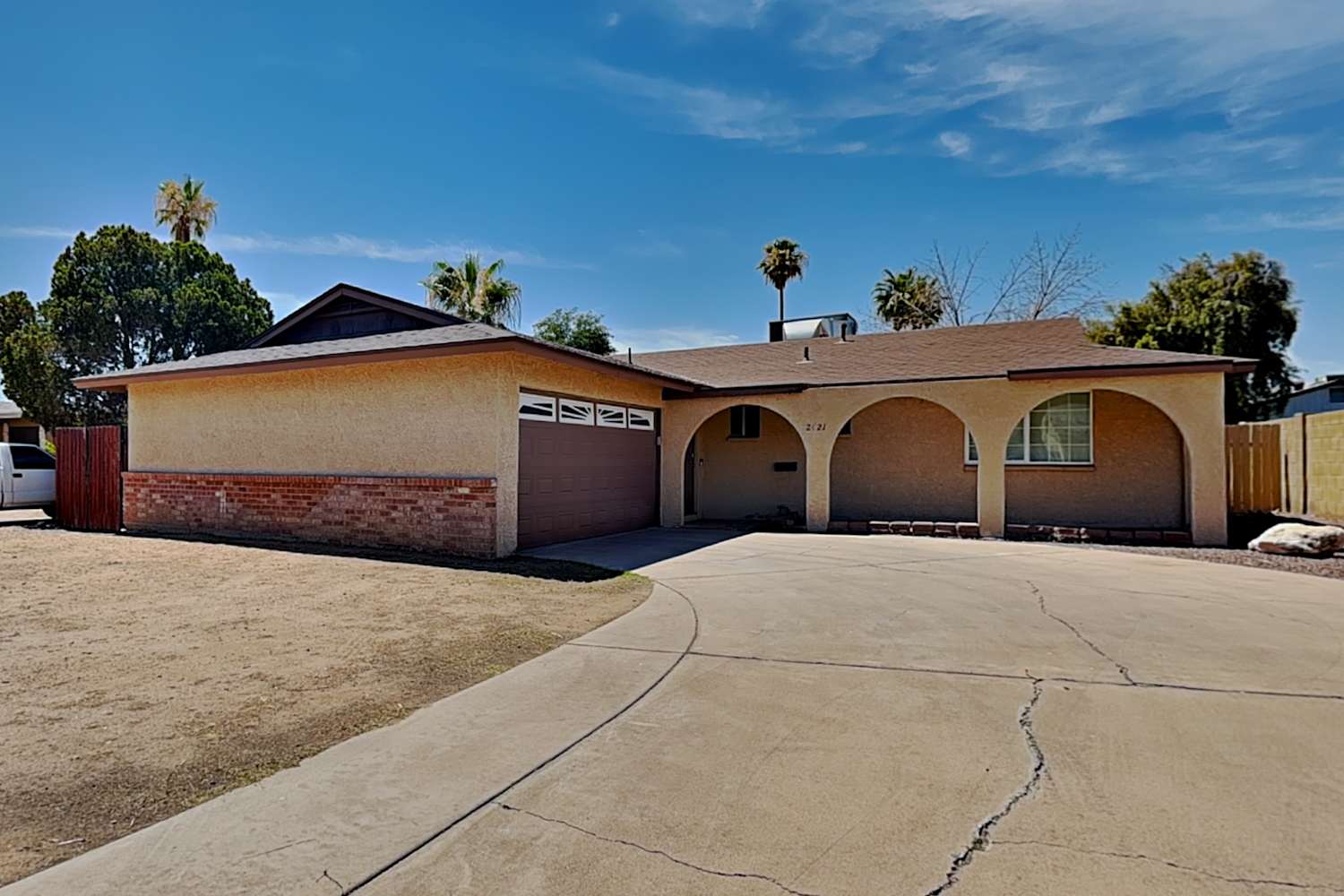 2421 E Sylvia St Phoenix, AZ 85032 photo 2