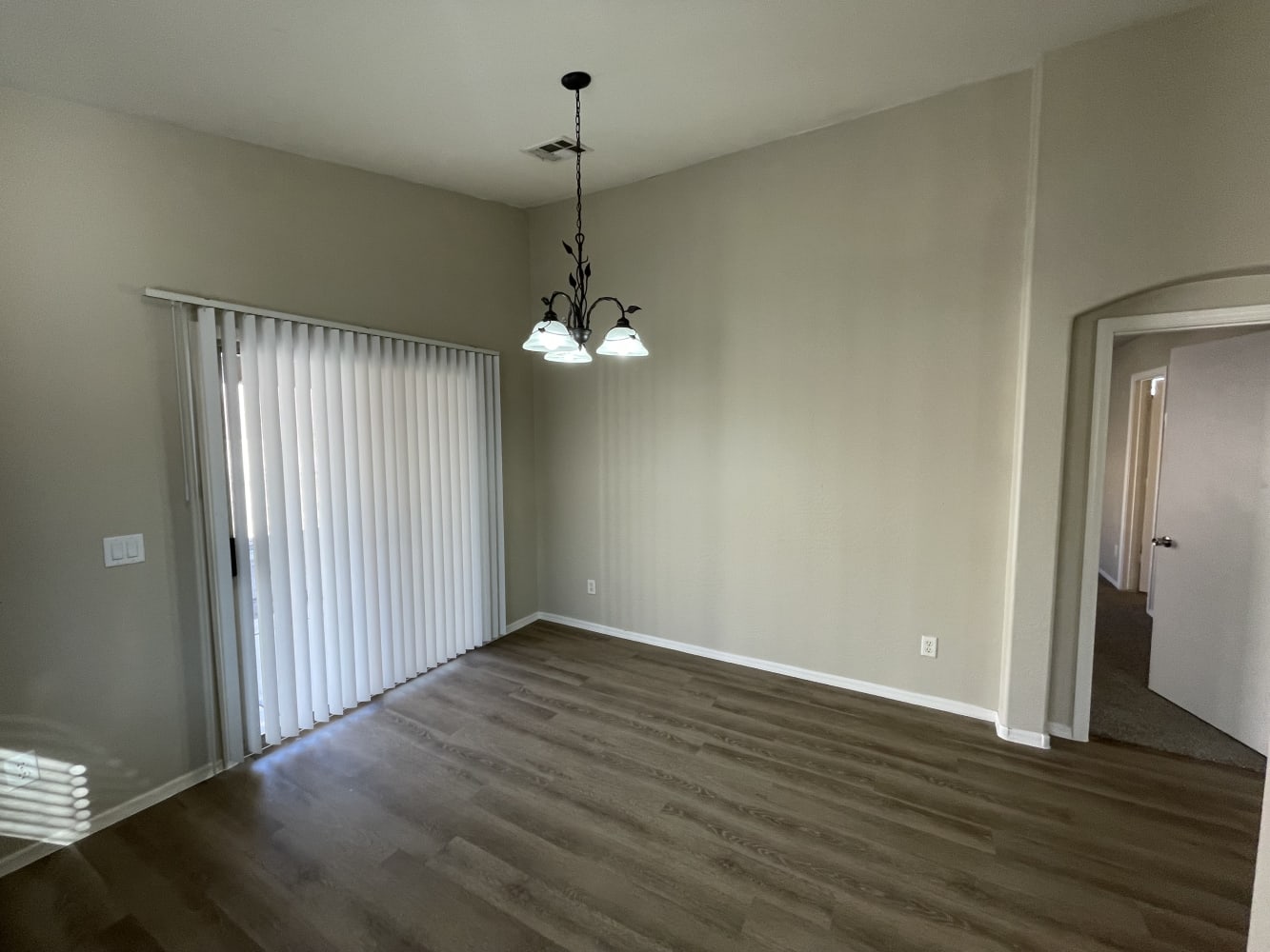 23856 W Tonto St photo 5