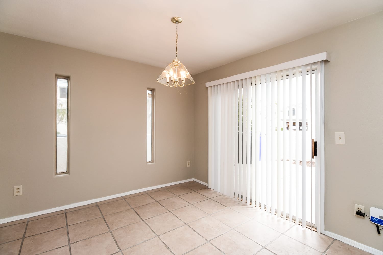 1059 W Sandy Banks photo 5