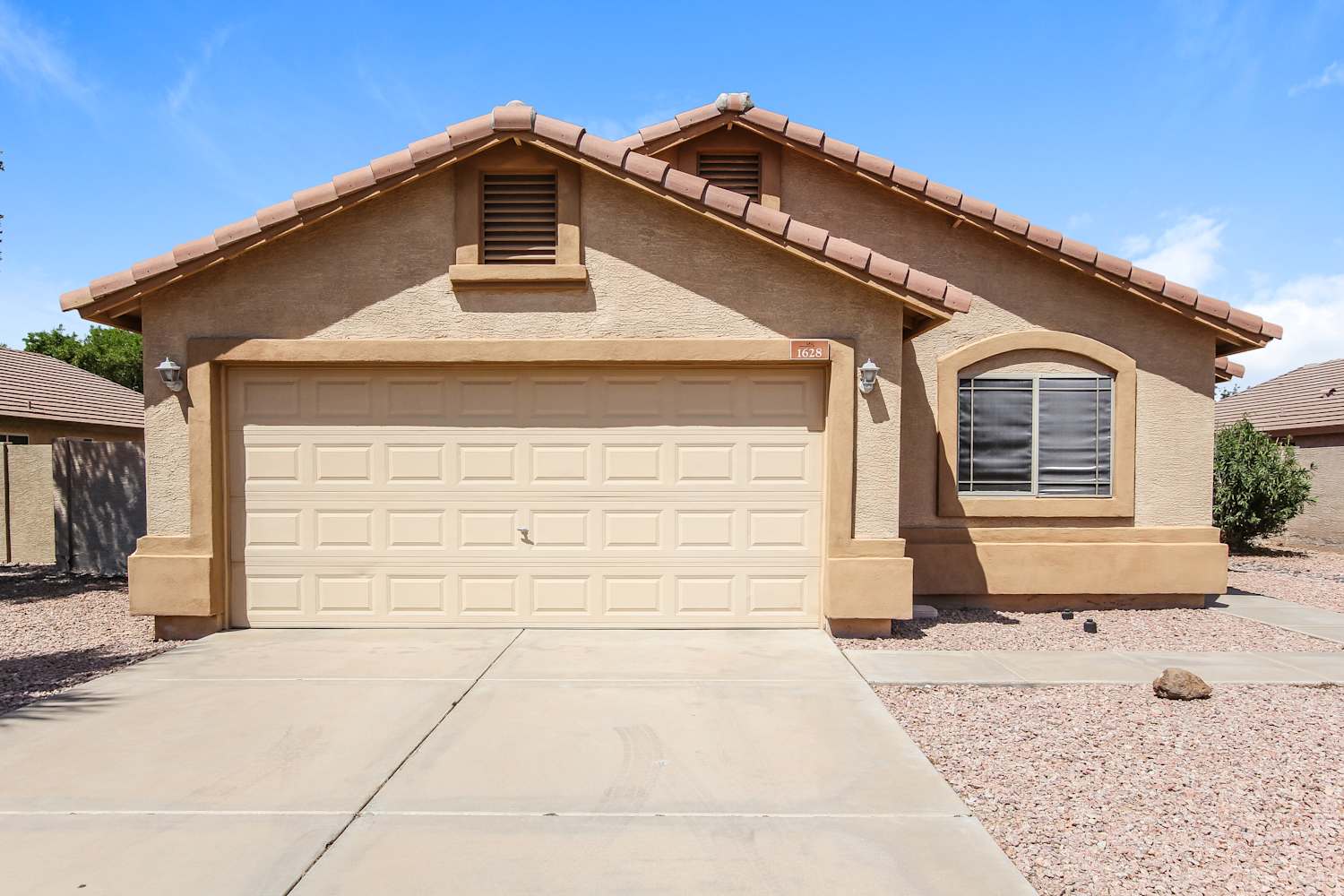 1628 W Minton St Phoenix, AZ 85041 photo 3