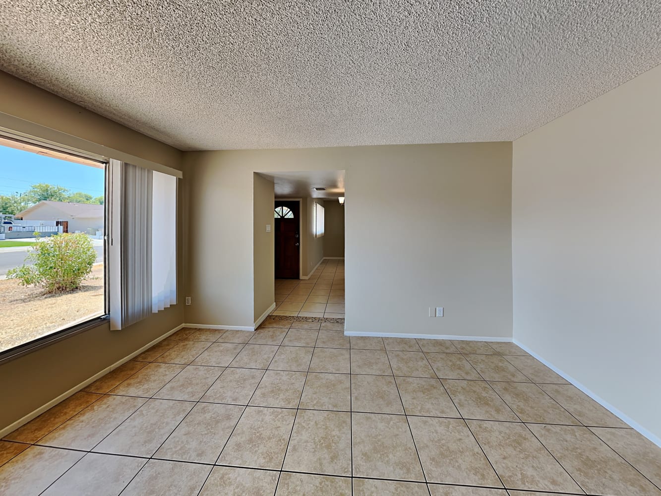 4630 W Marshall Ave photo 4