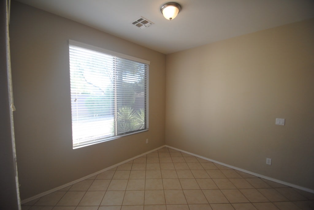 2840 E Carla Vista Dr Chandler, AZ 85225 photo 5