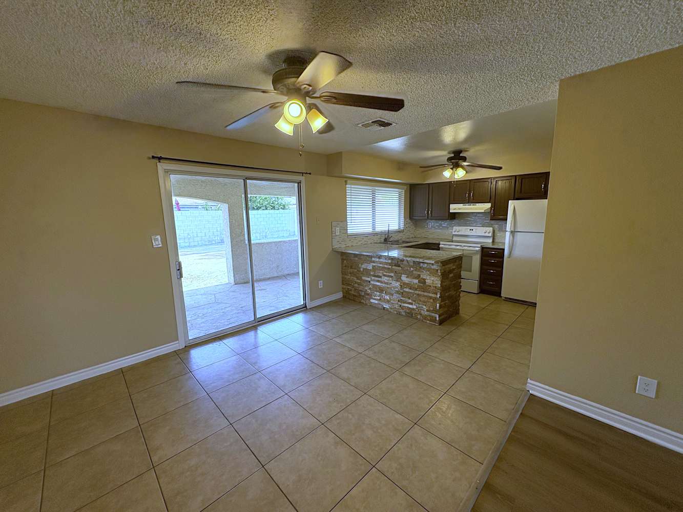 4712 E Carson Rd photo 4