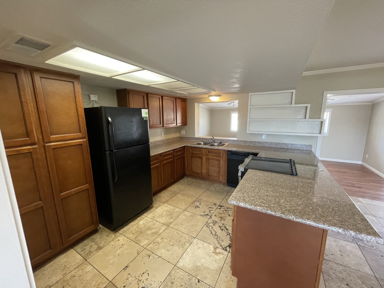 1446 E Forge Ave photo 5