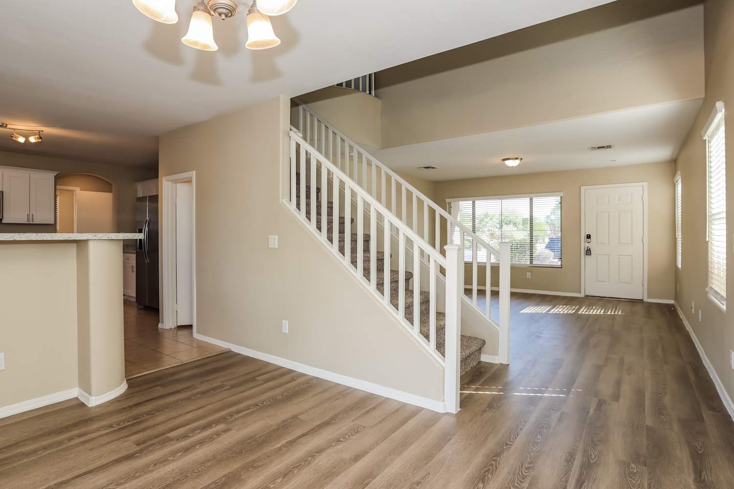 11346 N 154th Ln photo 4