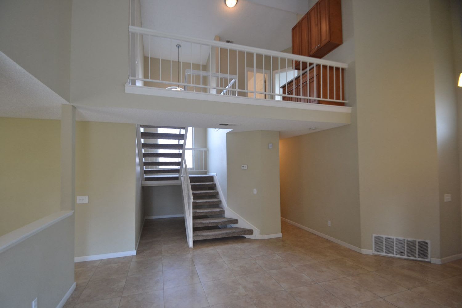 16371 Hazelwood Ct photo 3