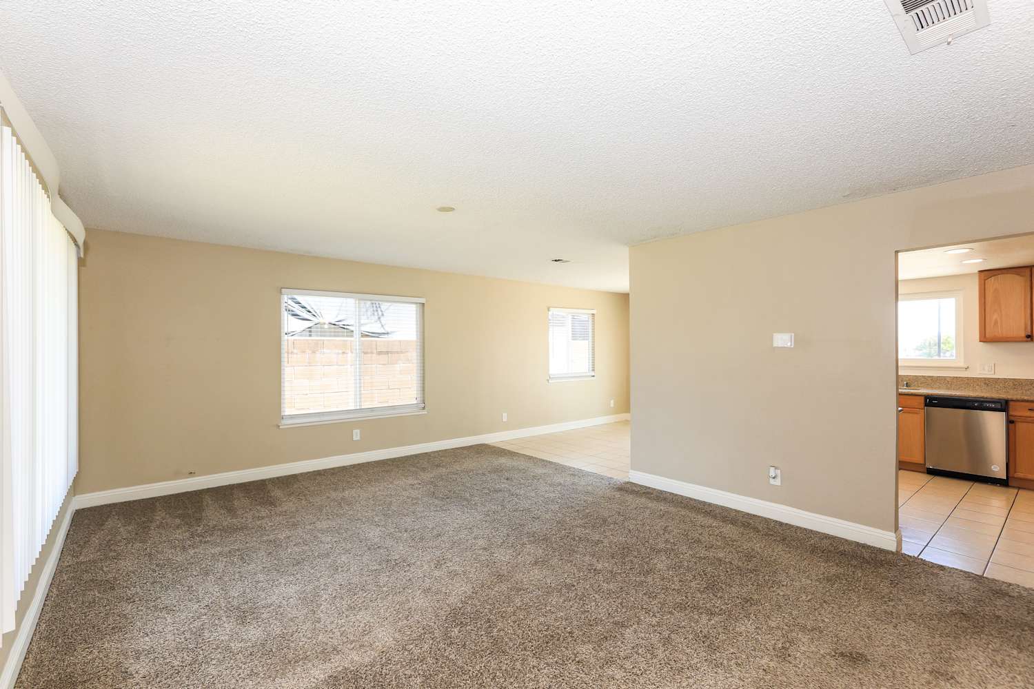16525 Malaga Ct photo 4