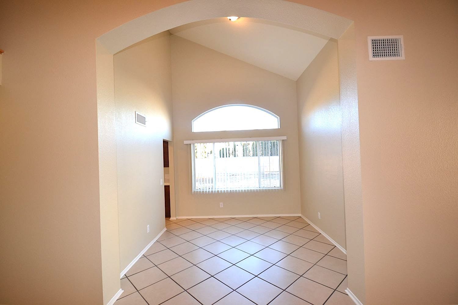 40425 Tesoro Ln photo 5
