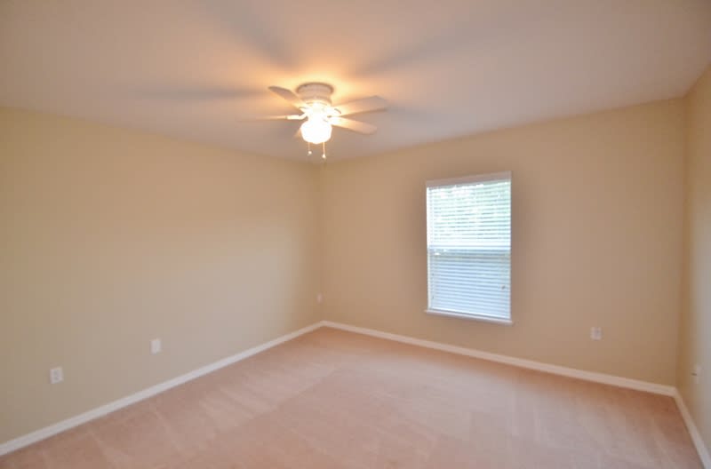 16536 Corner Lake Dr photo 4
