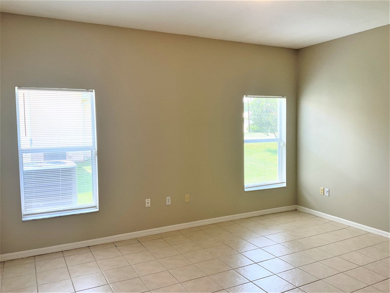 3528 Forest Park Dr photo 3