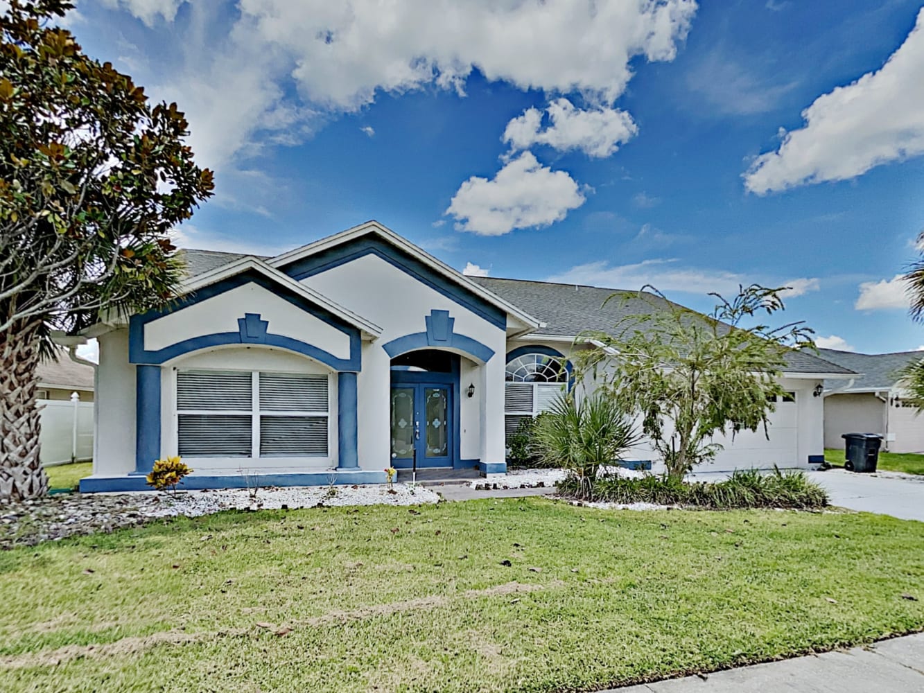 5195 Deer Creek Dr photo 2