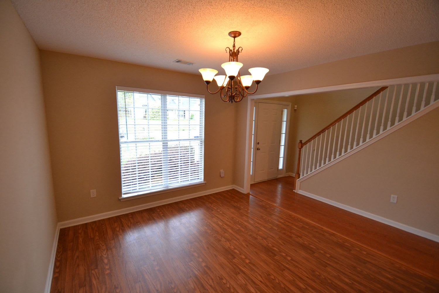 5767 Village Loop photo 2