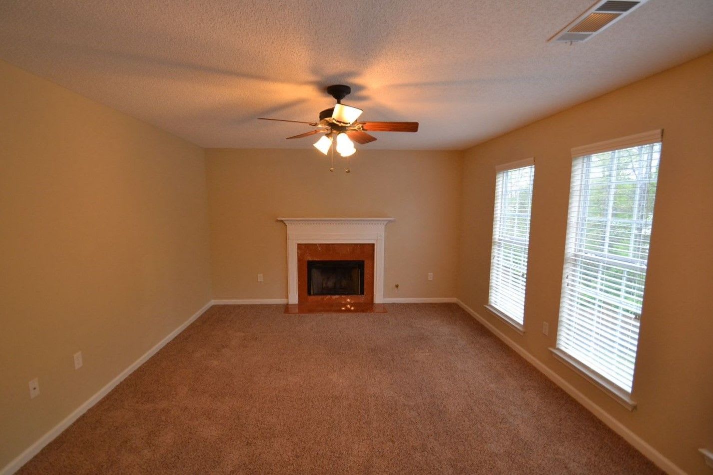 5767 Village Loop photo 3